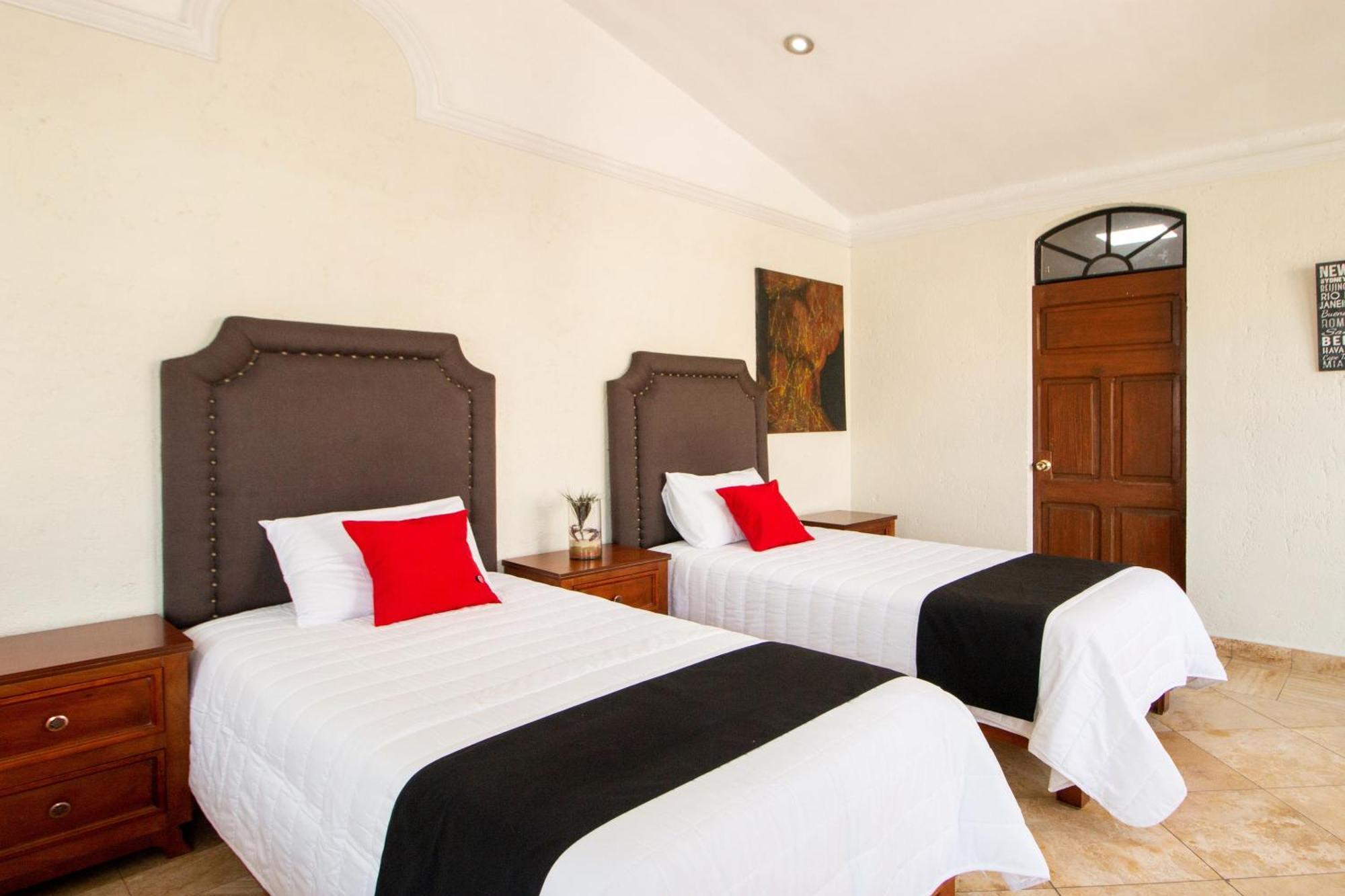 Capital O San Jose, San Luis Potosi Hotel ภายนอก รูปภาพ