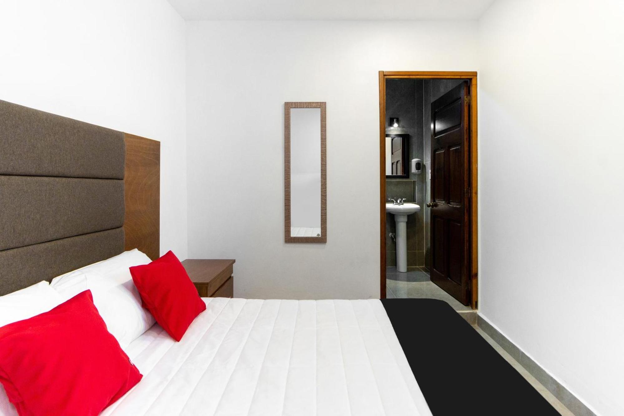 Capital O San Jose, San Luis Potosi Hotel ภายนอก รูปภาพ